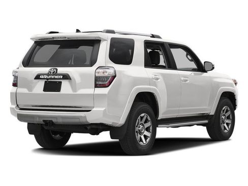 Used 2016 Toyota 4Runner Trail Premium AWD/4WD image 2