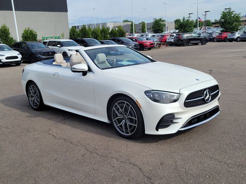 Used 2021 Mercedes-Benz E 450 4MATIC Cabriolet image 31