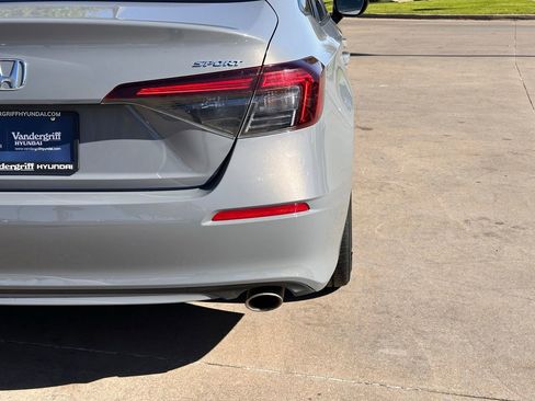 Used 2025 Honda Civic Sport image 14