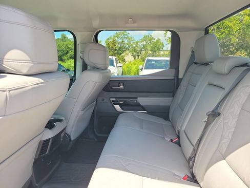 Used 2024 Toyota Tundra Limited AWD/4WD image 24