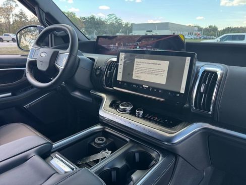 New 2026 Ford Expedition Max Platinum w/ Stealth Appearance Package image 21