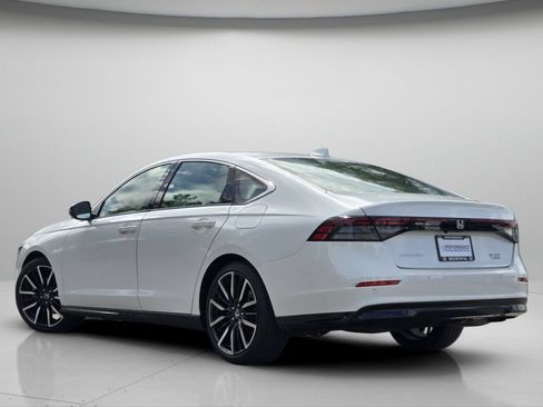 Used 2024 Honda Accord Touring image 21