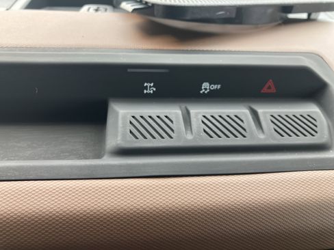 Used 2024 Ford Bronco Outer Banks image 30