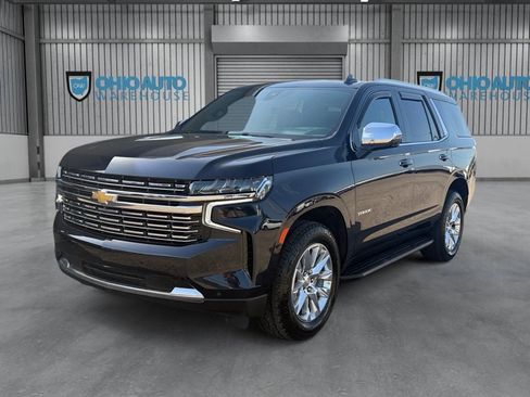 Used 2021 Chevrolet Tahoe Premier w/ Premium Package AWD/4WD image 1