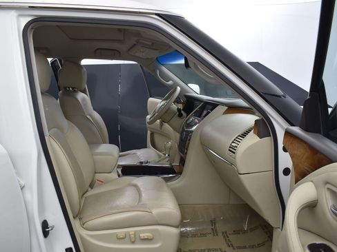 Used 2012 INFINITI QX56 4WD w/ Theater Pkg image 35