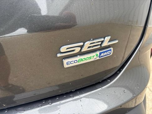 Used 2020 Ford Edge SEL w/ Convenience Package AWD/4WD image 6