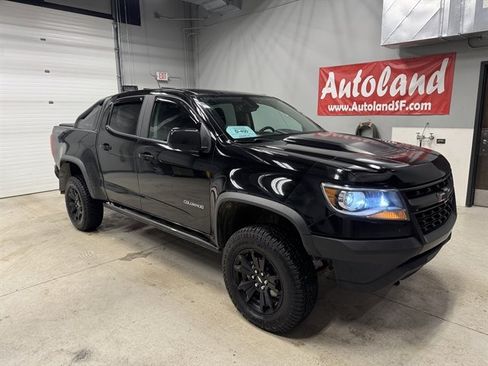 Used 2019 Chevrolet Colorado ZR2 image 1