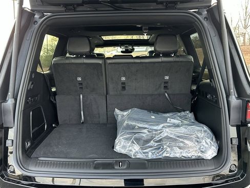 New 2025 Jeep Wagoneer Series II w/ Convenience Group I image 36