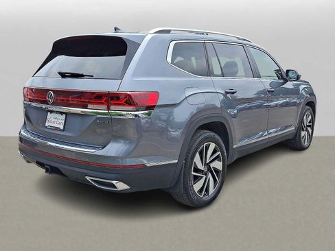 Used 2024 Volkswagen Atlas SEL AWD/4WD image 31