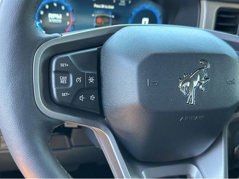 New 2025 Ford Bronco Outer Banks image 25