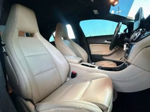 Used 2018 Mercedes-Benz CLA 250 CLA250 image 9