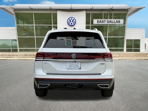 New 2026 Volkswagen Atlas SEL image 4