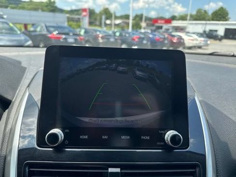 Used 2022 Mitsubishi Eclipse Cross SEL FWD image 17