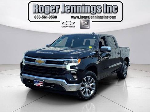 Used 2024 Chevrolet Silverado 1500 LT AWD/4WD image 1