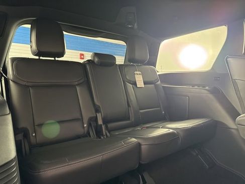 New 2025 Ford Expedition Platinum w/ Stealth Appearance Package image 25