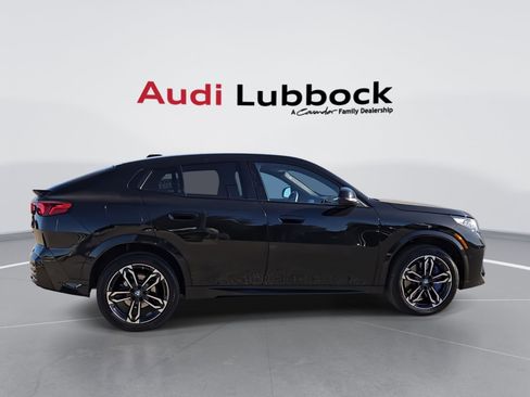 Used 2025 BMW X2 xDrive28i AWD/4WD image 8