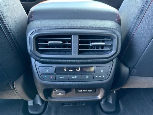 Certified 2026 Honda Ridgeline Black Edition image 24