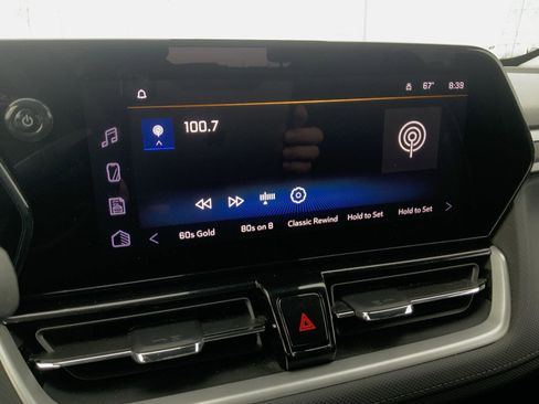 Used 2025 Chevrolet TrailBlazer LT w/ Convenience Package image 35