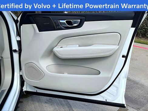 Used 2026 Volvo XC60 B5 Ultra w/ Protection Package Premier image 13