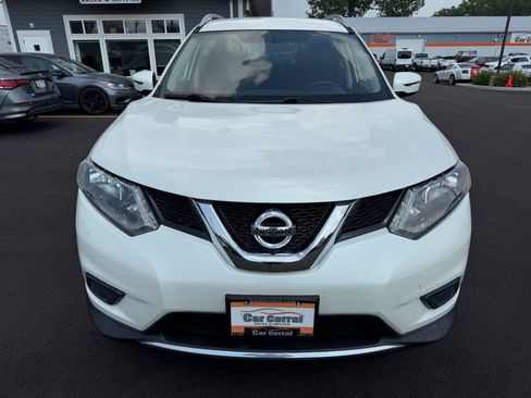 Used 2016 Nissan Rogue SV w/ SV Family Package AWD/4WD image 8
