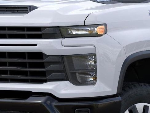New 2026 Chevrolet Silverado 2500 Custom w/ Z71 Off-Road Package image 42