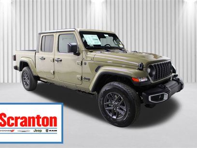 New 2026 Jeep Gladiator Sport