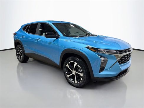 New 2026 Chevrolet Trax RS image 5