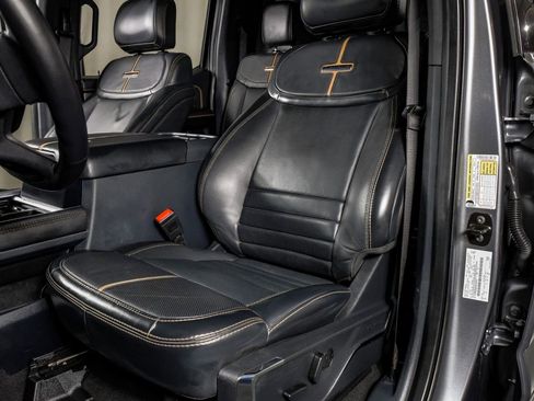 Used 2024 Ford F350 Platinum image 29