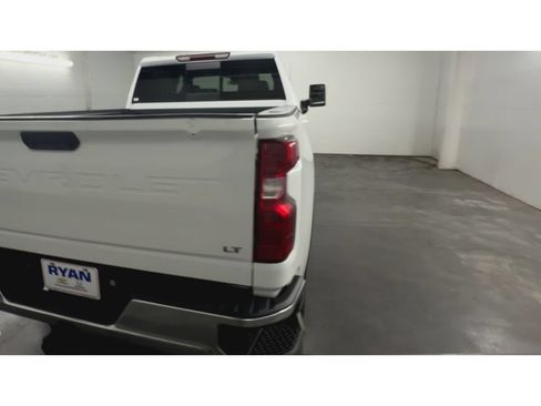 Used 2024 Chevrolet Silverado 2500 LT w/ Convenience Package AWD/4WD image 8