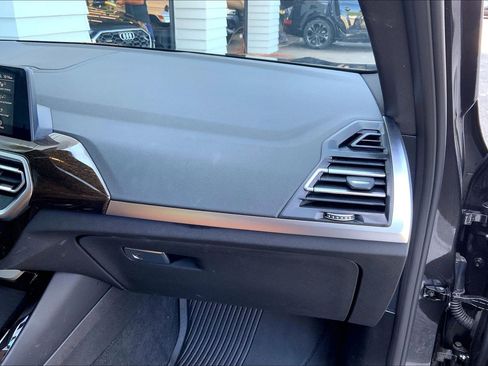 Used 2024 BMW X3 xDrive30i w/ Convenience Package AWD/4WD image 22