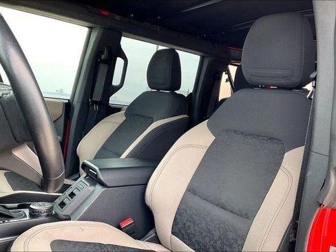 Used 2022 Ford Bronco Wildtrak image 30