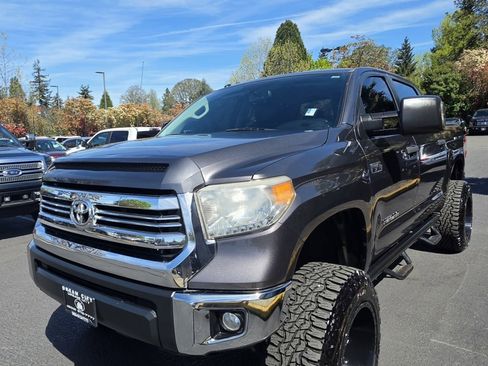 Used 2017 Toyota Tundra SR5 w/ TRD Off Road Package image 4