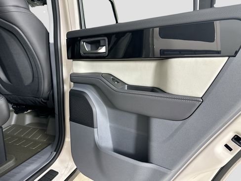 New 2025 INEOS Grenadier Fieldmaster Edition image 46