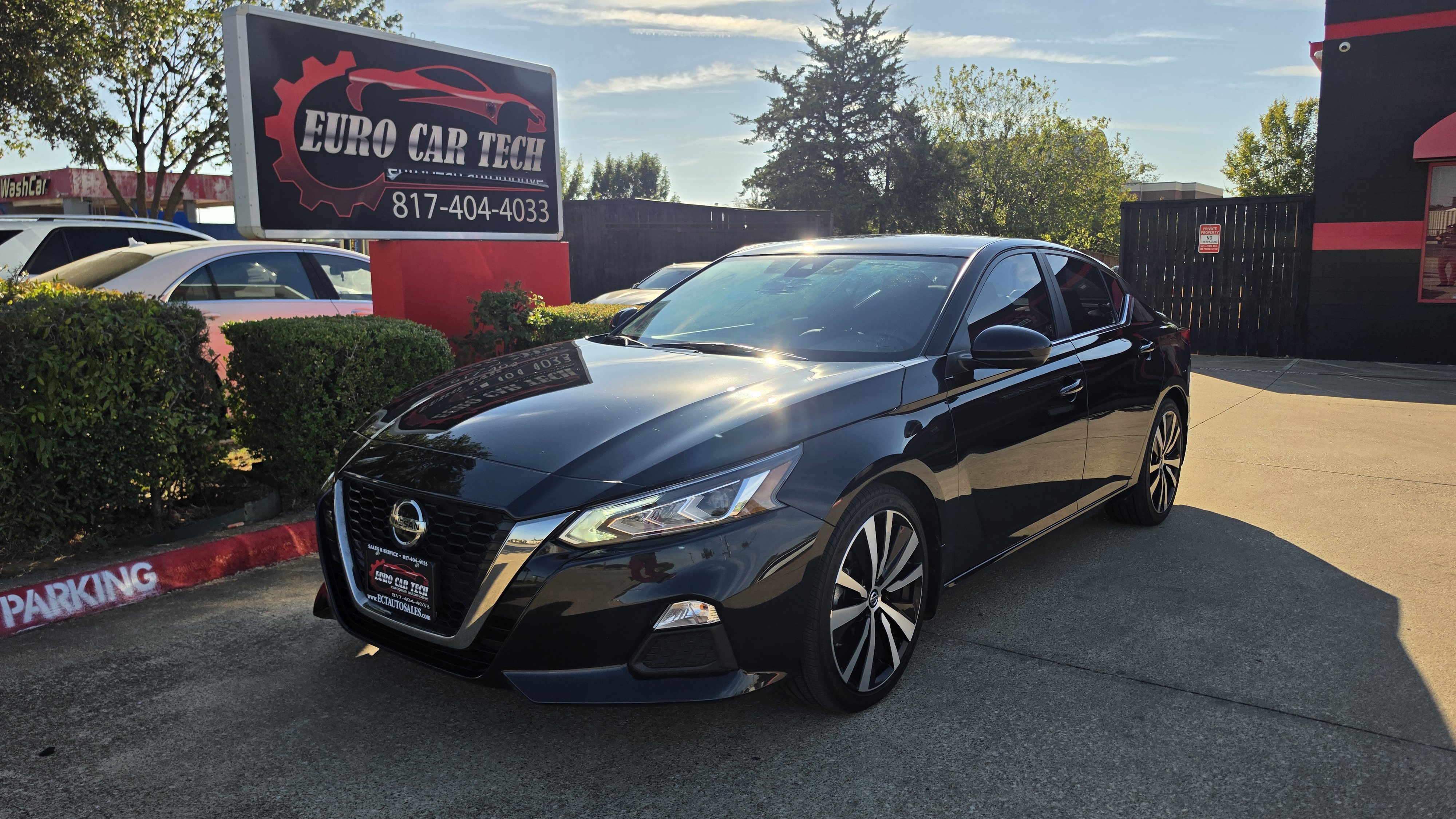 Used 2020 Nissan Altima 2.5 SR FWD image 1