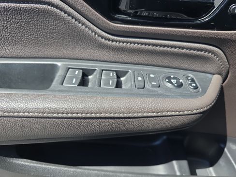 Used 2023 Honda Odyssey Touring image 29