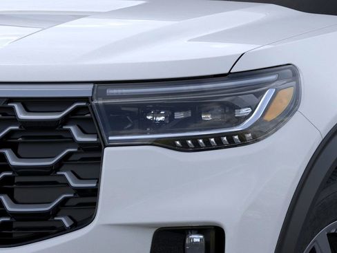 New 2026 Ford Explorer Platinum image 18