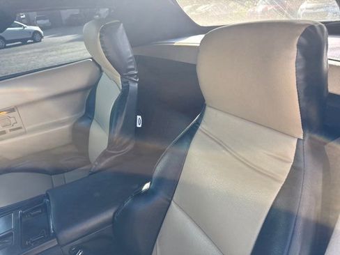 Used 1992 Chevrolet Corvette Convertible image 21