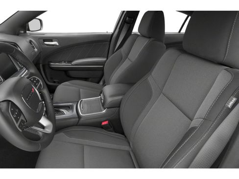 Used 2015 Dodge Charger SXT image 6