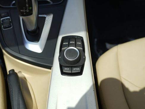 Used 2018 BMW 320i xDrive Sedan AWD/4WD image 41