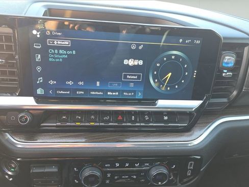 Used 2024 Chevrolet Silverado 1500 LT Trail Boss w/ LT Trail Boss Premium Package image 17