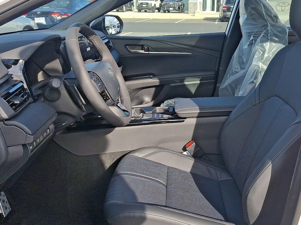 Certified 2025 Toyota Camry XSE FWD image 8