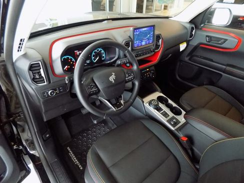 Used 2024 Ford Bronco Sport Free Wheeling w/ Convenience Package AWD/4WD image 21