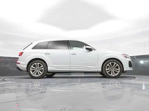 Used 2025 Audi Q7 3.0T Prestige w/ Prestige Package AWD/4WD image 41