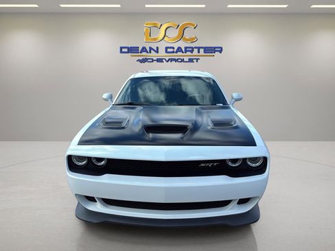 Used 2015 Dodge Challenger SRT Hellcat image 16