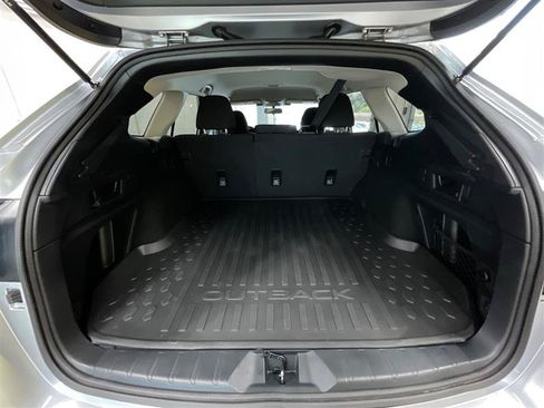 Used 2024 Subaru Outback AWD/4WD image 23