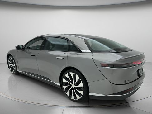 Used 2023 Lucid Air Touring AWD/4WD image 4