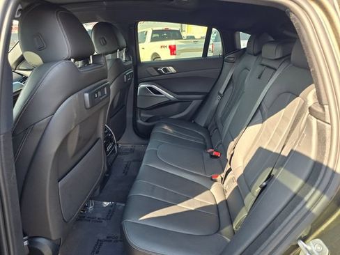 Used 2022 BMW X6 xDrive40i w/ M Sport Package AWD/4WD image 16