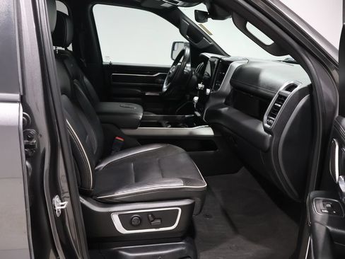 Used 2022 RAM 1500 Laramie AWD/4WD image 22