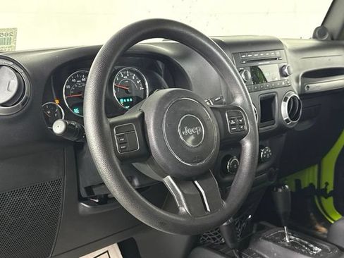 Used 2012 Jeep Wrangler Sport AWD/4WD image 33
