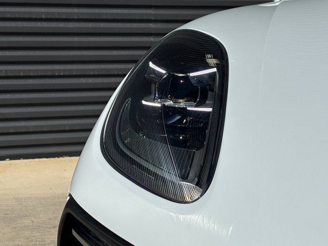 Certified 2026 Porsche Macan S AWD/4WD image 12